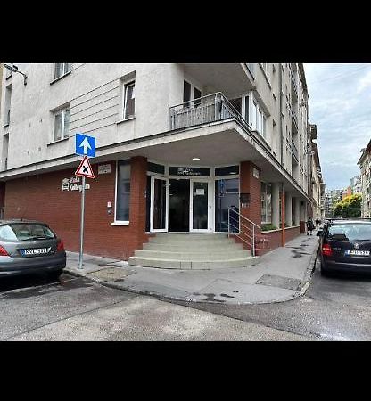 Viola Hostel Budapeste Exterior foto